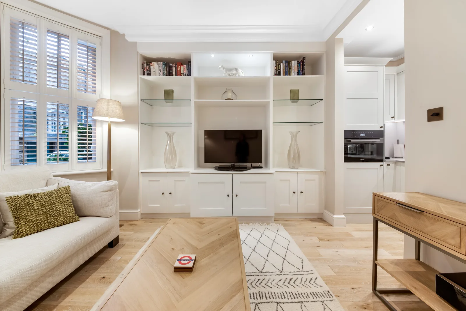 Alcove units, completed installation by Structure and Style Ltd, photograph 13