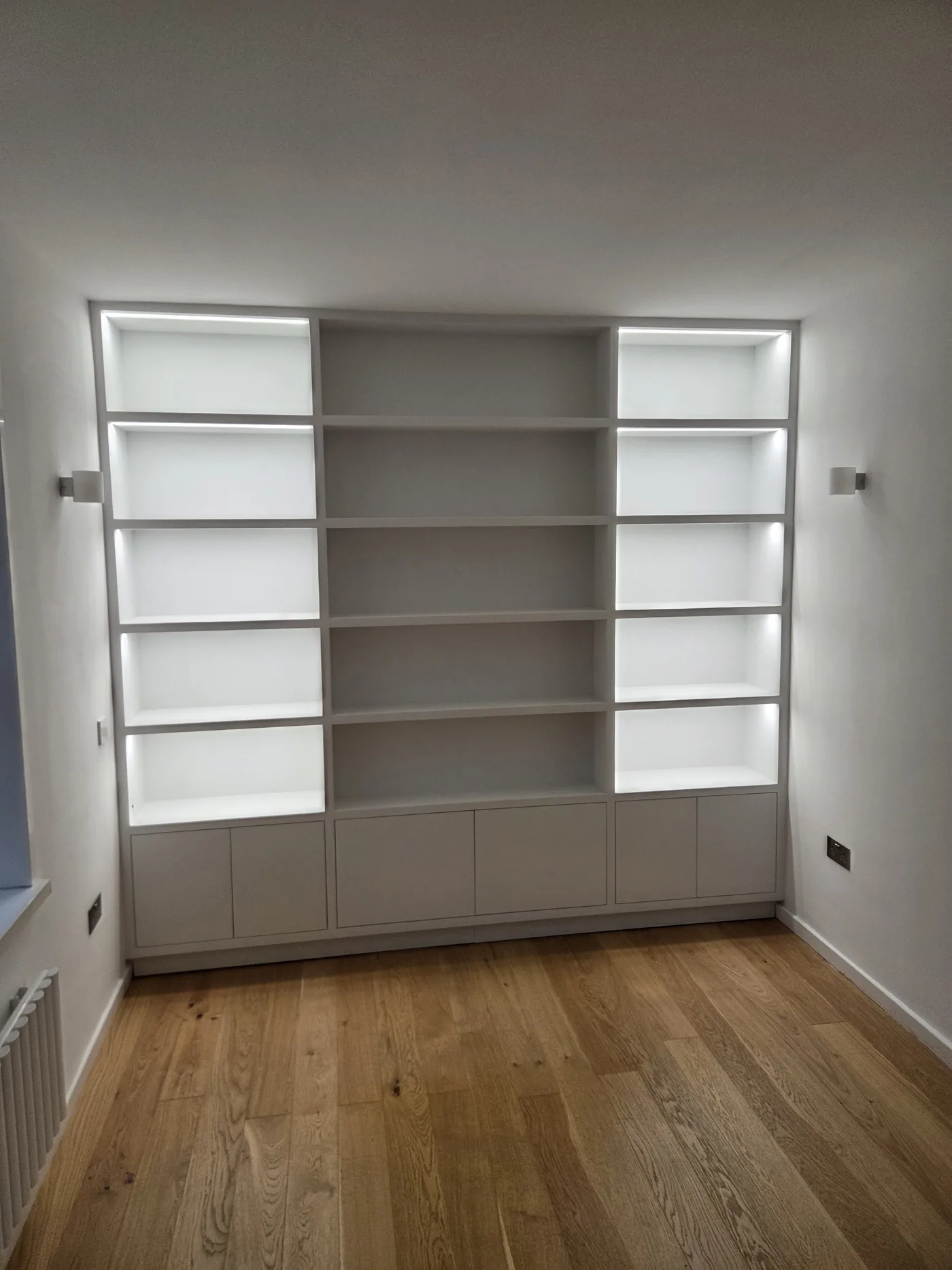 Alcove units, completed installation by Structure and Style Ltd, photograph 16